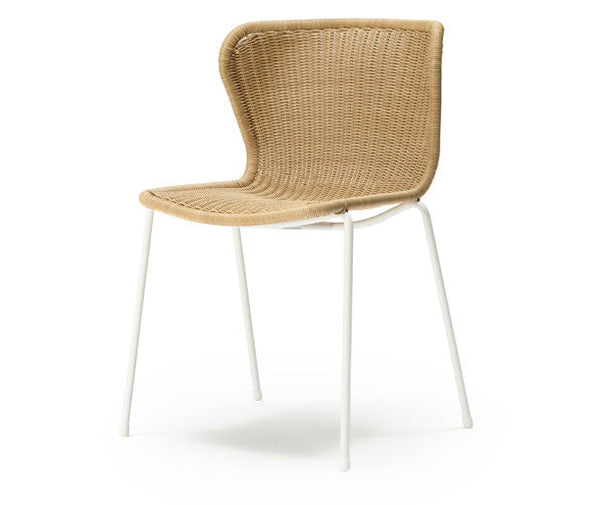 C603 Outdoor/Indoor Chair by Yuzuru Yamakawa