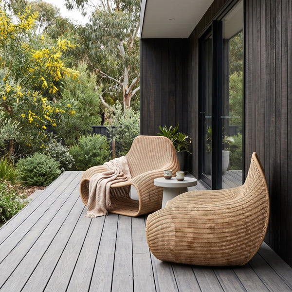Snug Outdoor Chair by Dennis Abalos