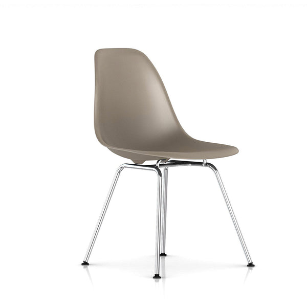 Eames® Moulded Plastic 4-leg Side Chair - Herman Miller - Open Room