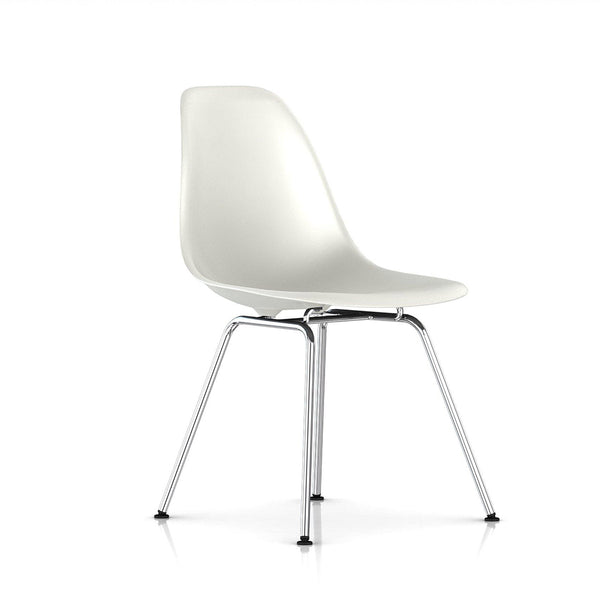 Eames® Moulded Plastic 4-leg Side Chair - Herman Miller - Open Room