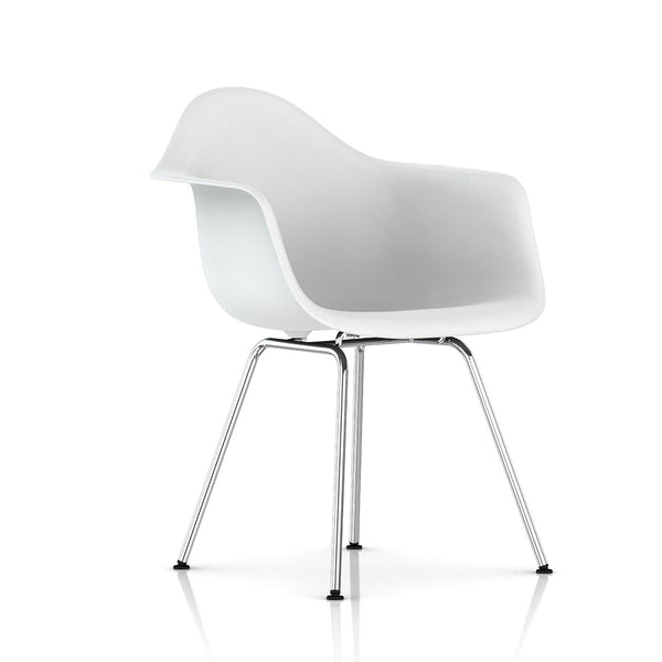 Eames® Moulded Plastic 4-leg Armchair - Herman Miller - Open Room