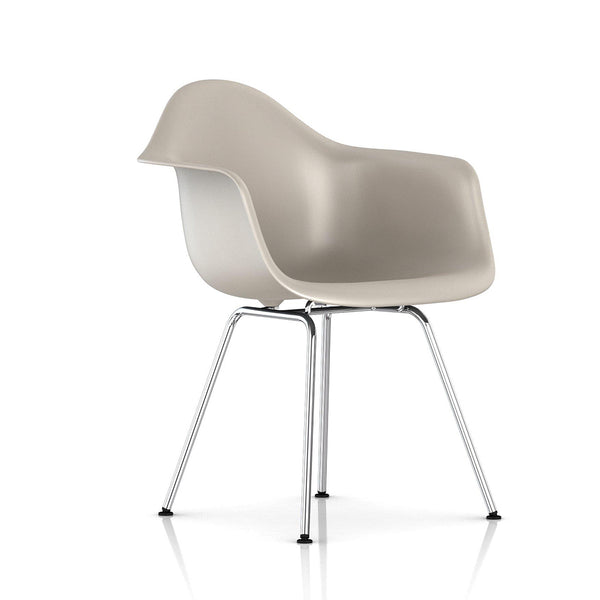 Eames® Moulded Plastic 4-leg Armchair - Herman Miller - Open Room