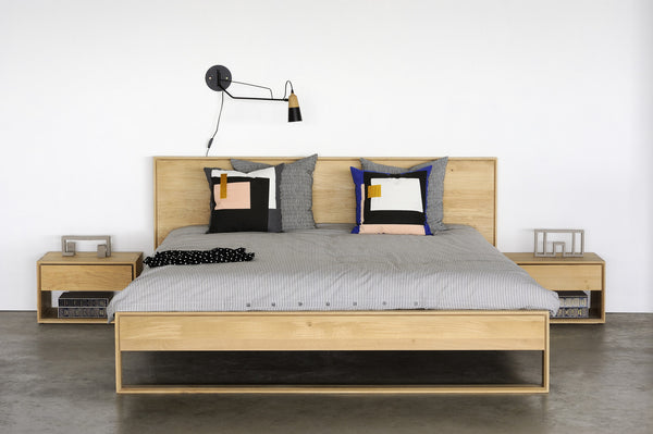 Ethnicraft Nordic II Oak Queen Bed