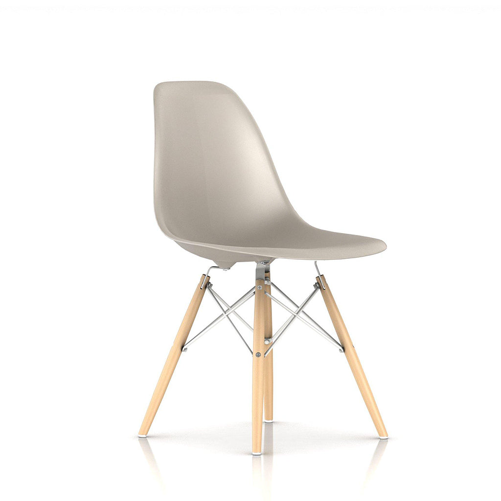 Eames top dowel chair
